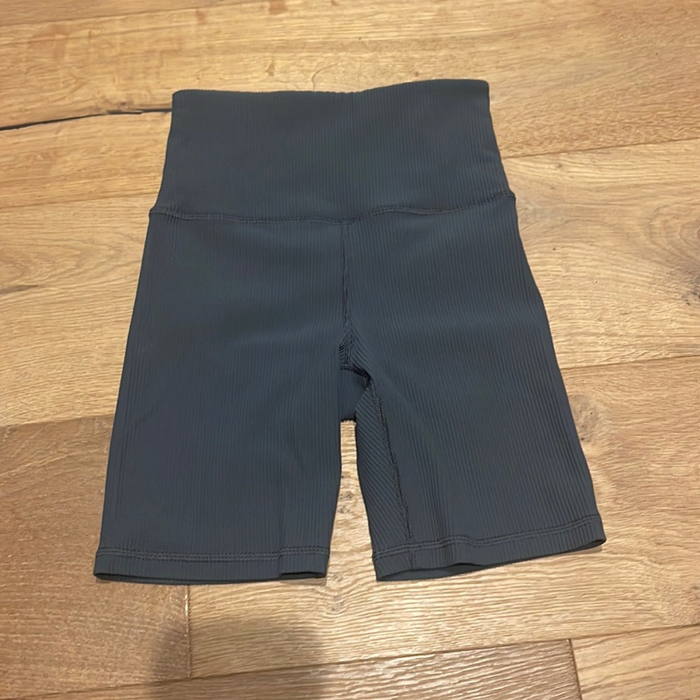 Athleta ribbed biker shorts